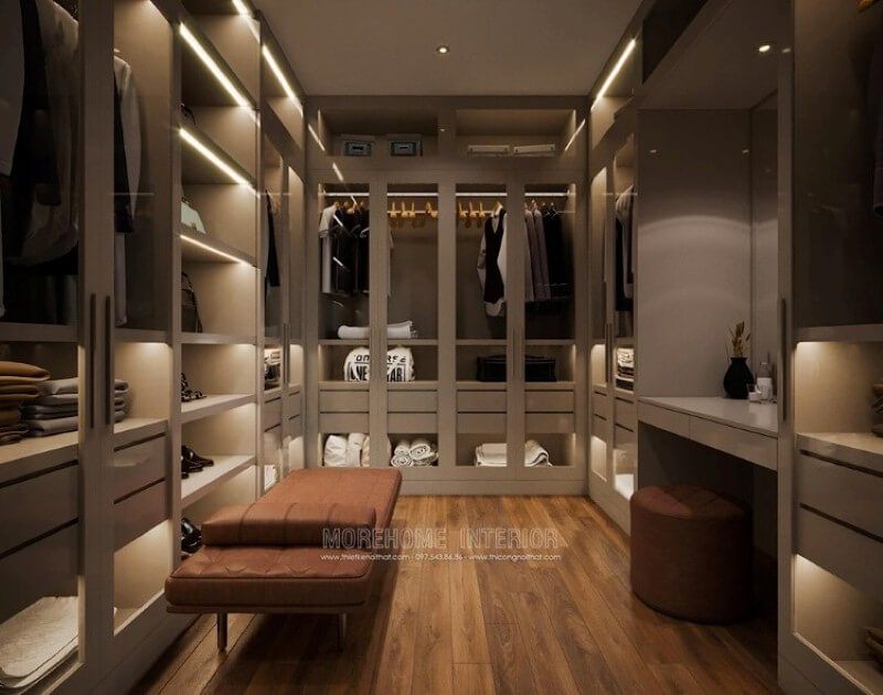 Phòng thay đồ với ý tưởng thiết kế khoa học nhiều ngăn sẽ giúp bạn lưu trữ đồ một cách thông minh.